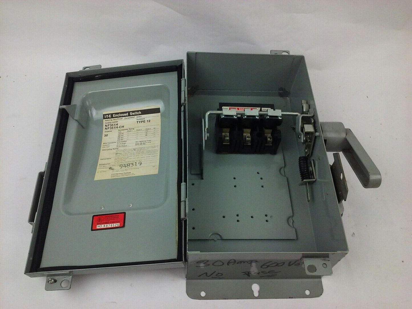 ITE SIEMENS NF351H SAFETY SWITCH, TYPE 12, 30A, 600V, 3P, NF351H-CH, NEW