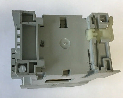 ALLEN BRADLEY 700-CF310D* SER.A 600VAC 25A 3PH CONTROL RELAY