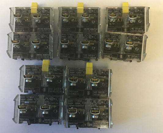 ALLEN BRADLEY 800T-XD4 CONTACT BLOCK SER.E 500VAC  ***LOTOF10***