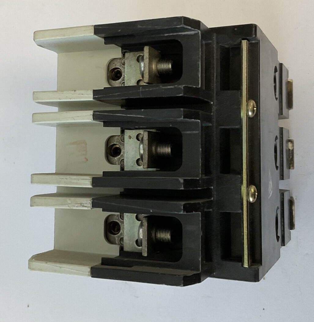 WESTINGHOUSE GDB 14K CIRCUIT BREAKER 15A 480VAC 3POLE 50/60HZ GDB3015