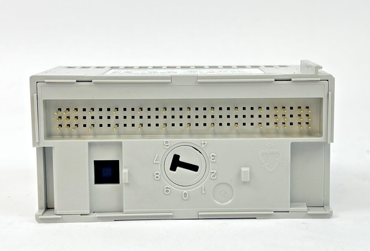 ALLEN BRADLEY - 1794-0B16P - 24V DC SOURCE OUTPUT - SERIES A - FLEX I/O - 24V DC