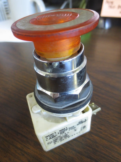 SQUARE D 9001KM1 LIGHT MODULE with MUSHROOM-HEAD PUSHBUTTON, AMBER NO BULB