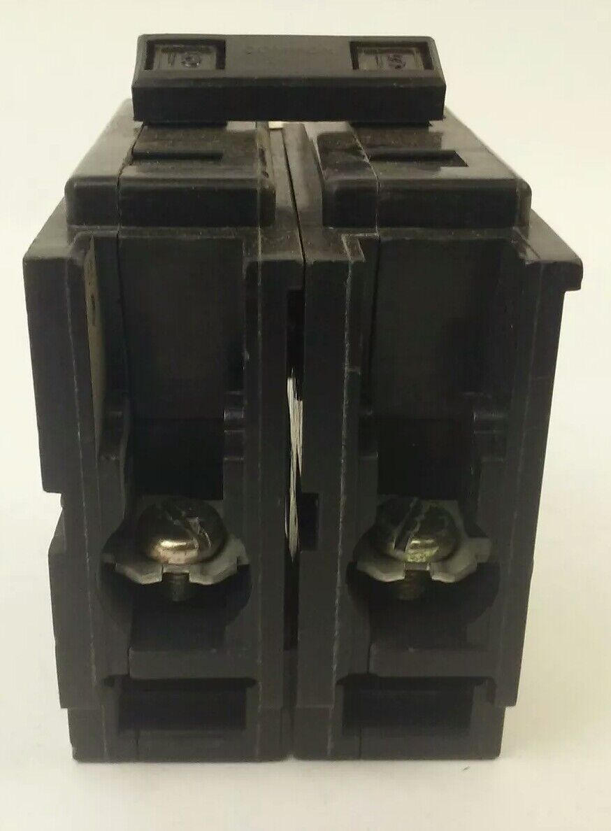 WESTINGHOUSE QBHW2015 CIRCUIT BREAKER 2P 120/240VAC 15A MISSING SCREWS QBHW2015H