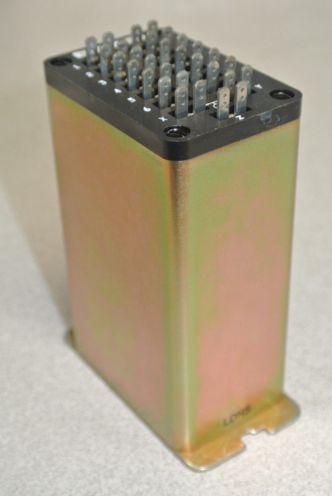 ALLEN-BRADLEY 1610-T0040SA1 DRY REED RELAY / 4 N.C. / 120V, 60Hz - NEW SURPLUS
