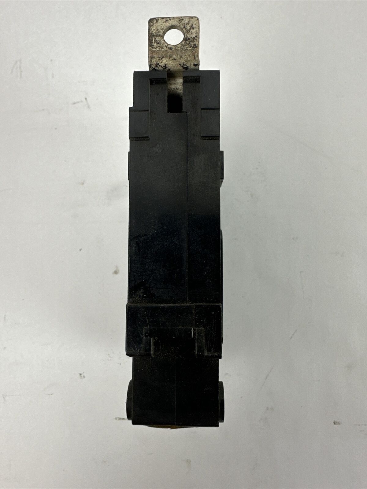 ITE CE1-B015 FUSED CIRCUIT BREAKER 15AMP 277VAC 1POLE