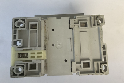 ALLEN BRADLEY 100-C60*00 CONTACTOR SER.B 600VAC 100A 6KV W/100S AUX SER.B