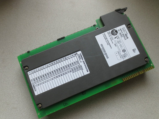 ALLEN-BRADLEY 1771-IBD/B INPUT MODULE 10-30VDC - Rev. G01