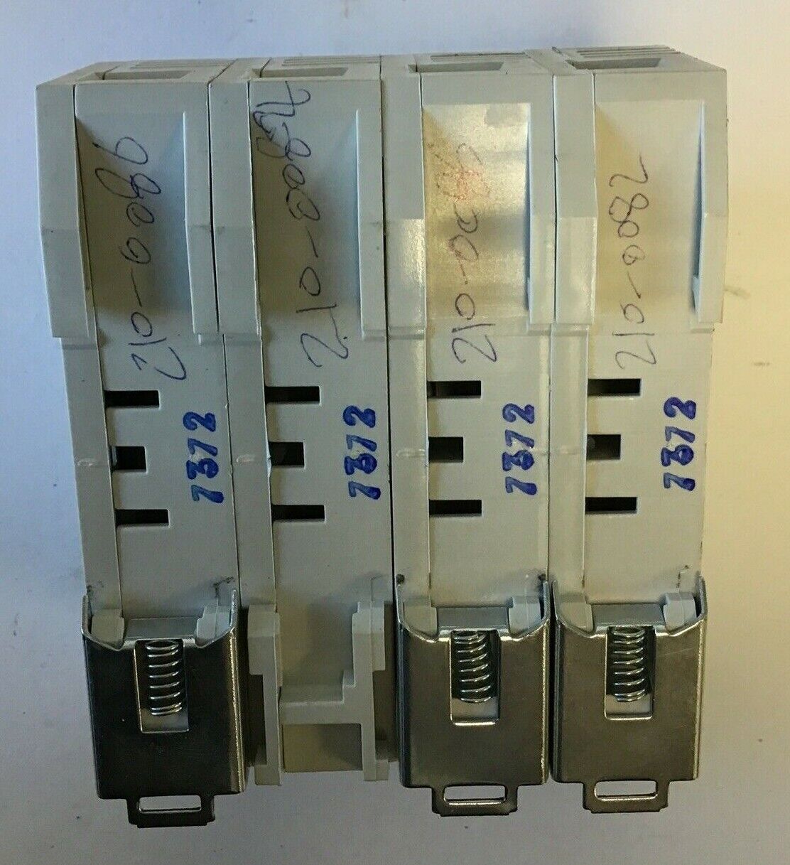 ITC VLC10 FUSE HOLDER LR 106309 600VAC 30A 1P ***LOTOF4**