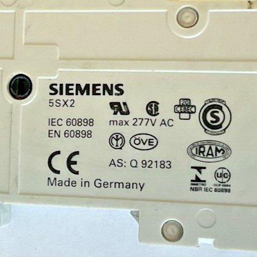 SIEMENS 5SX2 C2 & 5SX21 C4 CIRCUIT BREAKER W/ 5SX9100 HS 230/400V  ****LOTOF6***