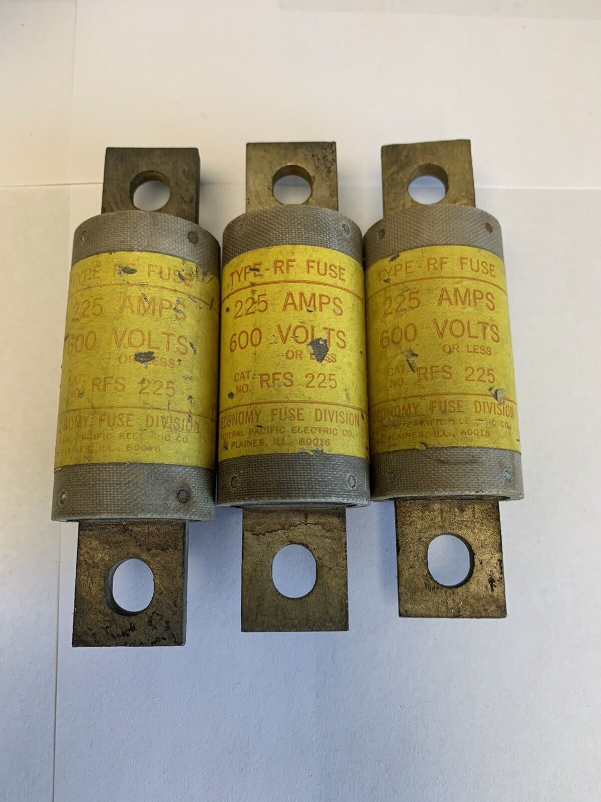 Economy Fuse RFS225 225A 600V Fuse "Lot of 3"