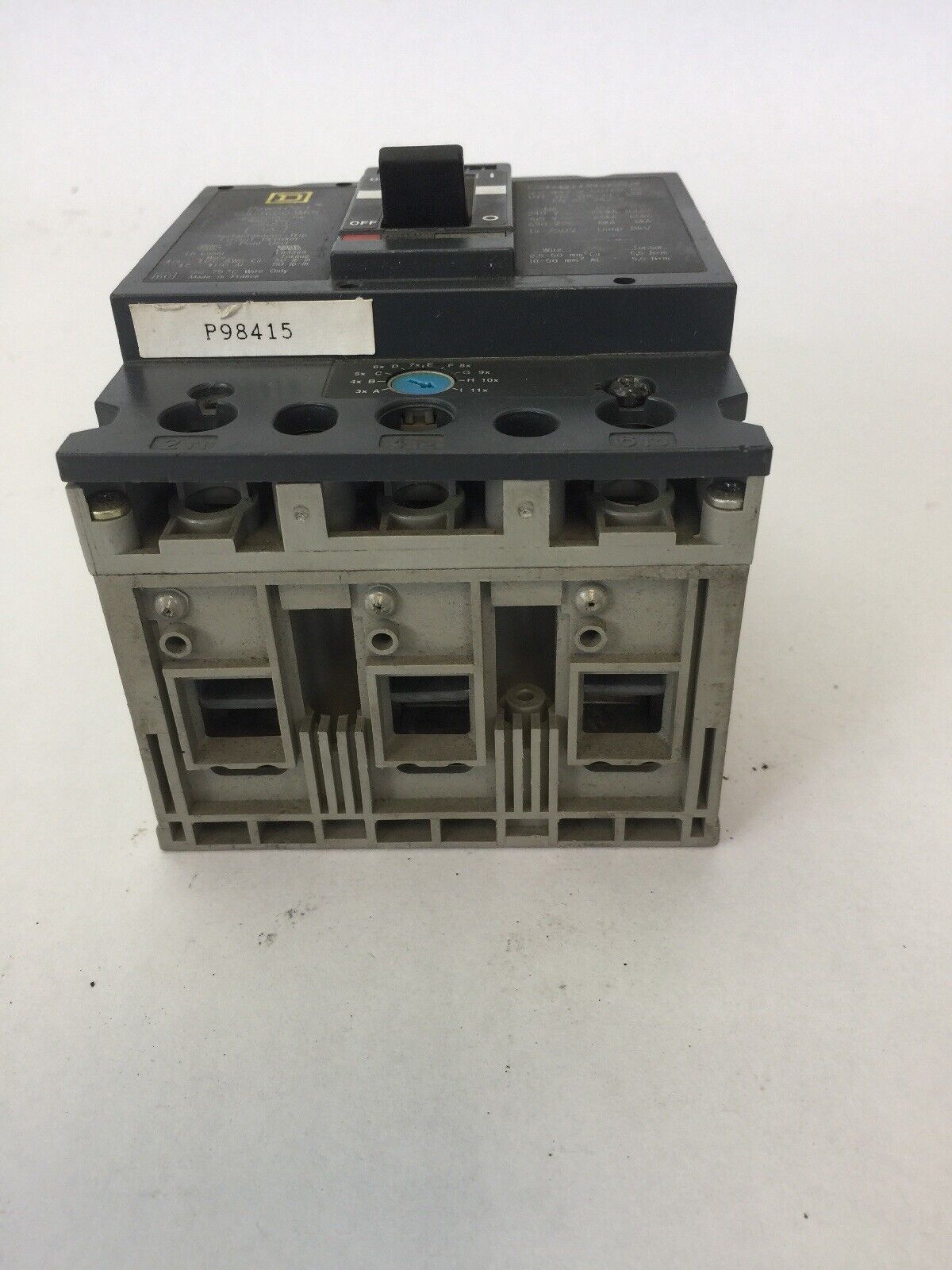 SQUARE D GJL36003M01 INSTANTANEOUS TRIP CIRCUIT BREAKER 3A 600Y/347VAC 480VAC 3P