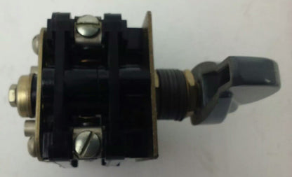 ALLEN BRADLEY E354845/1 ROTARY PILOT SWITCH, SIZE 10, 25A, E354845-1, BUL. 806