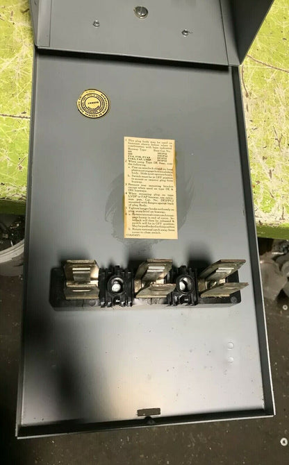 GE DFPC361 FLEX-A-PLUG PLUG-IN DEVICE / BUS PLUG 30A 600VAC 3-POLE