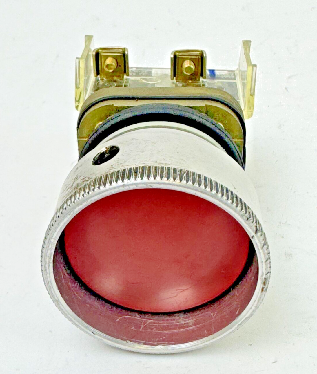 ALLEN-BRADLEY - 800T-D SER. T - RED PUSH BUTTON W/ 800T-X1 SER. D & GUARD