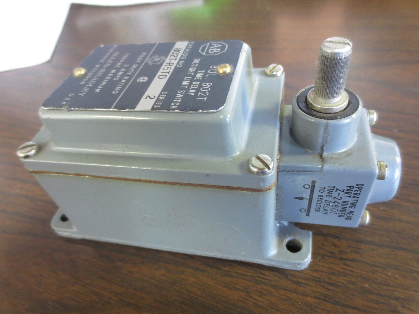 ALLEN-BRADLEY 802T-R5TD Ser. 2 TIME DELAY OILTIGHT LIMIT SWITCH - NEW SURPLUS