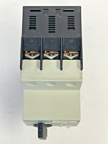 SIEMENS - 3RV1021-OJA10- CIRCUIT BREAKER / MOTOR PROTECTOR