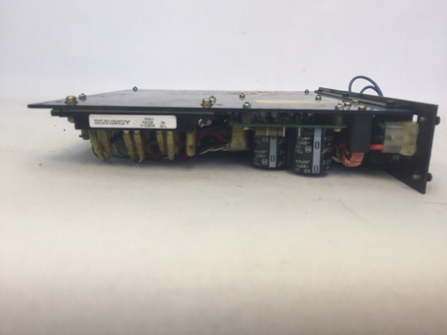 ALLEN BRADLEY 1389-AA045 SERVO AMPLIFIER SER A INPUT 310VDC 5.5A OUTPUT 210VAC