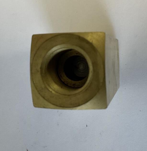 PARKER C600B20 CHECK VALVE 2000PSI 138BAR
