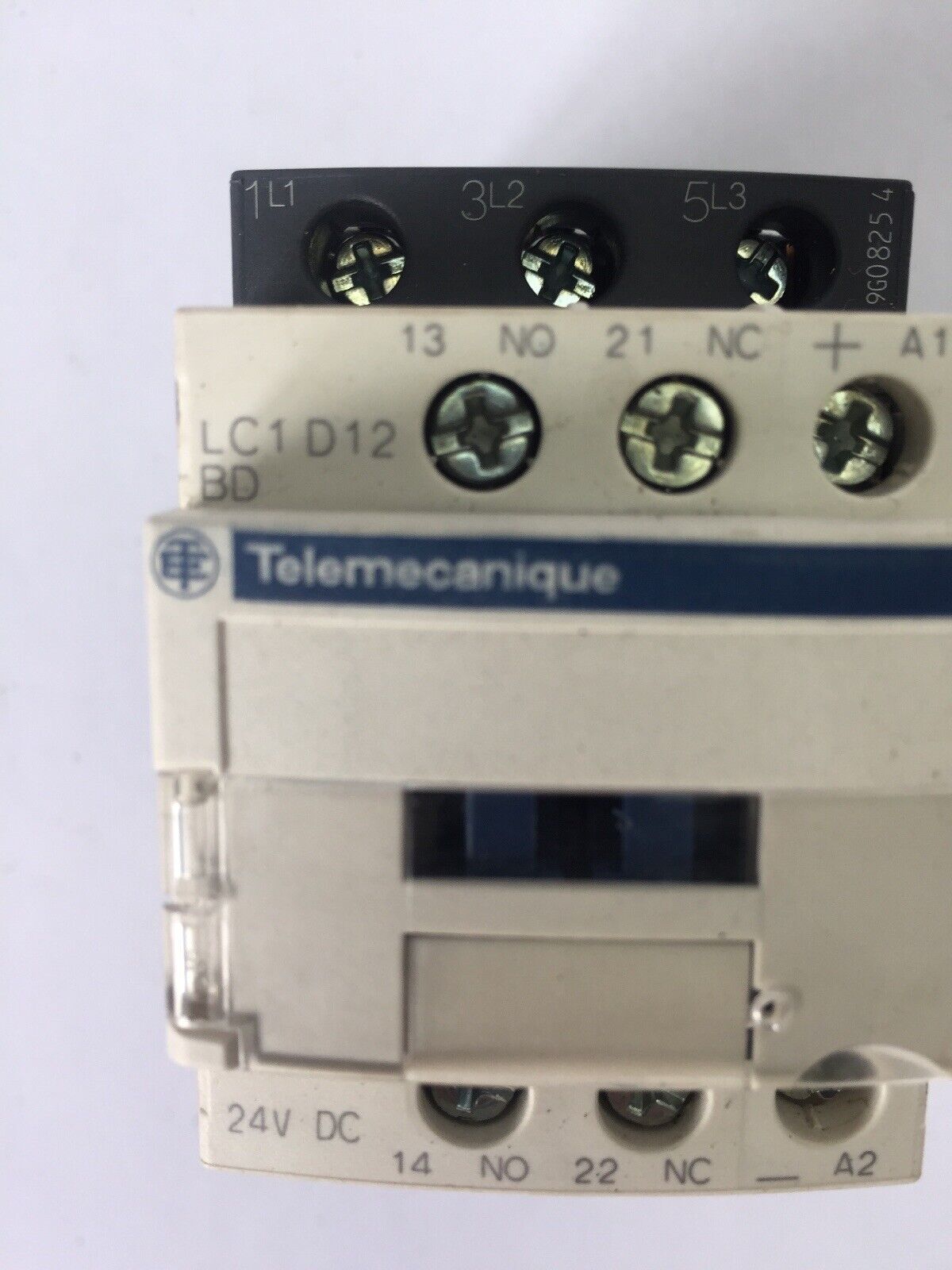 TELEMECANIQUE LC1D12BD CONTACT 25A 600VAC COIL 24VDC LAD4TBDL 5-24V