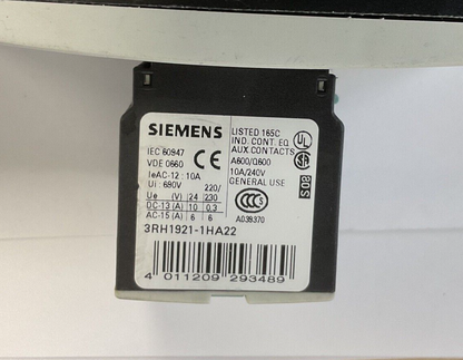 SIEMENS 3RT1045-1AB00 CONTACTOR 600V 24VDC 50HZ W/ 3RH1921-1HA22