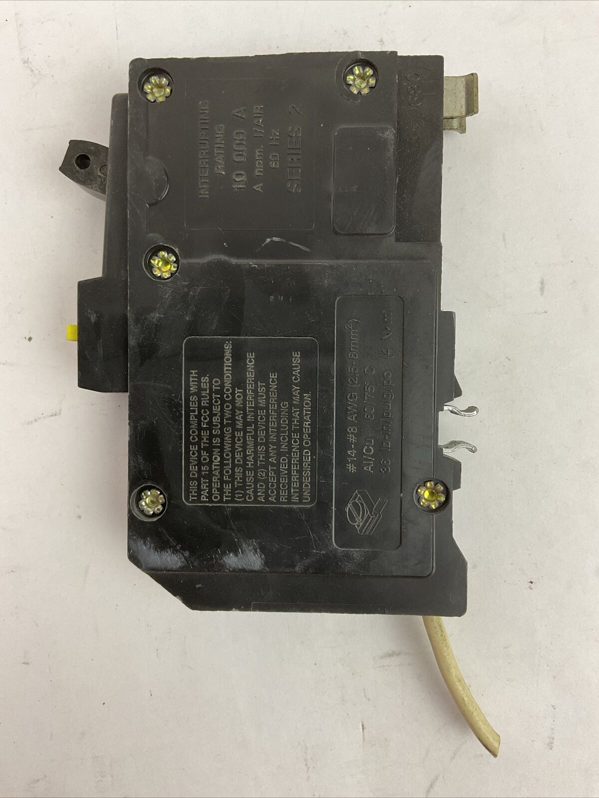 SQUARE D QO120GFI GROUND FAULT CIRCUIT BREAKER 1POLE 20AMP 120VAC
