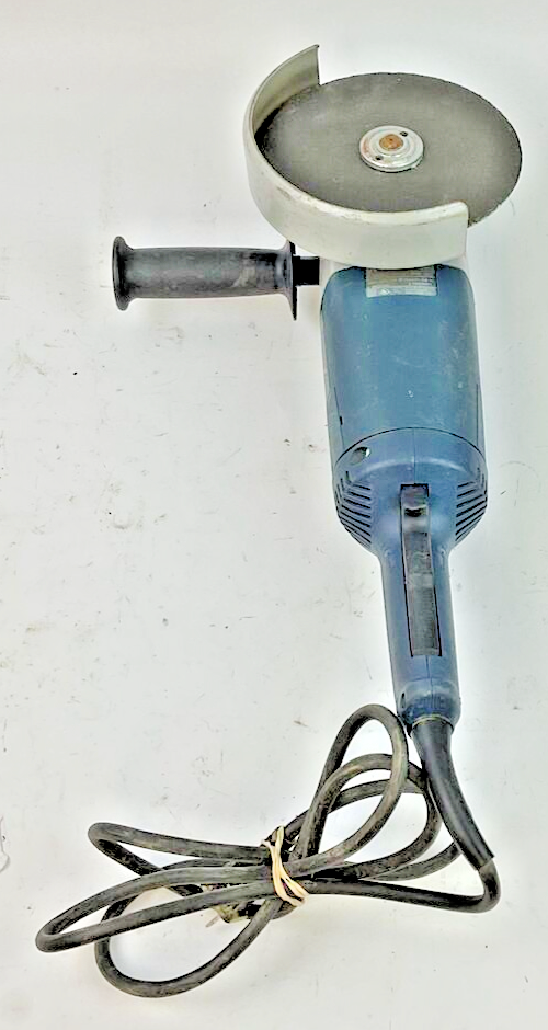 BOSCH 7 INCH ANGLE GRINDER 6500/MIN 5/8"-11 120V 60HZ 15A 06018510H0