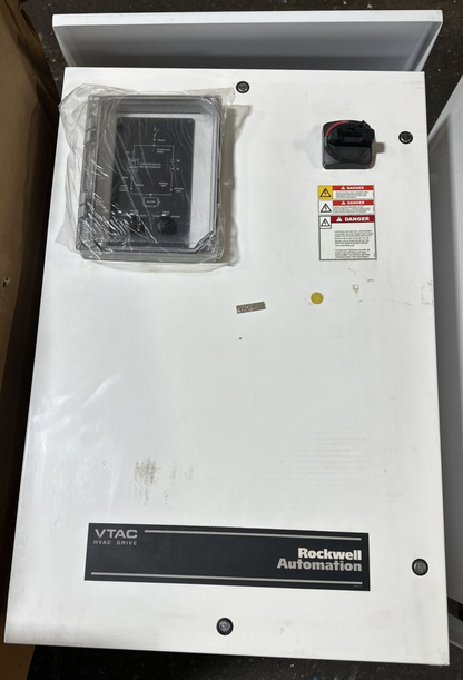 ROCKWELL AUTOMATION VTAC 9 HVAC DRIVE 9V741HRNB30 S7-642A-V9-10 460VAC 7.5HP 3PH