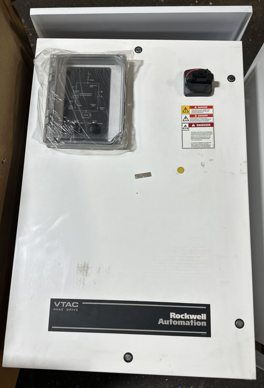 ROCKWELL AUTOMATION VTAC 9 HVAC DRIVE 9V741HRNB30 S7-642A-V9-10 460VAC 7.5HP 3PH