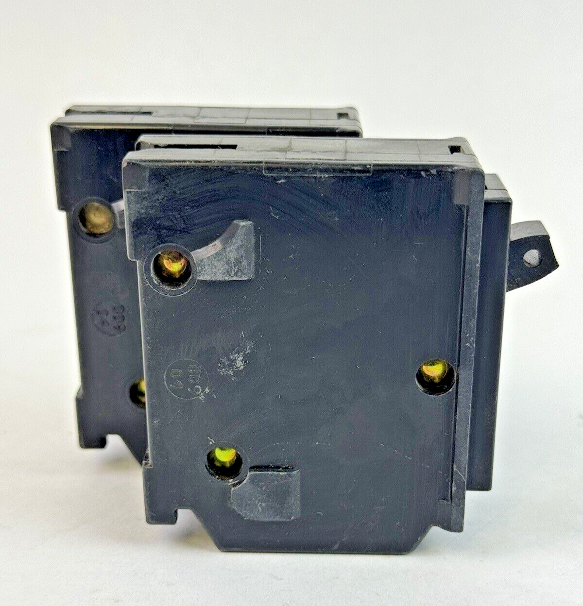 SQUARE D **LOT OF 2** HOM130 - CIRCUIT BREAKERS - 1 POLE/ 30 A/ 240 VAC