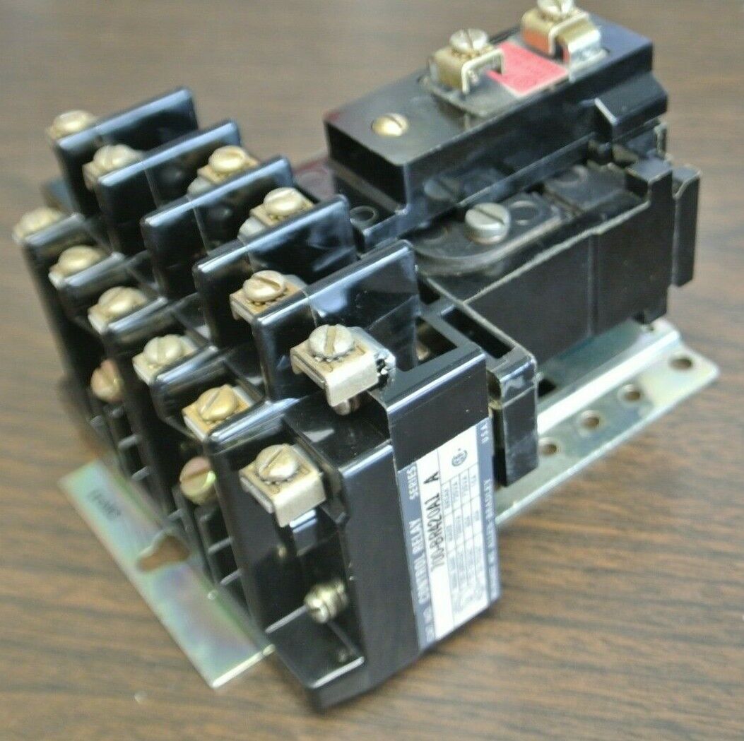 ALLEN-BRADLEY 700-BR420A1 / AC CONTROL RELAY / 6 POLE (4 NO, 2 NC) / NEW SURPLUS