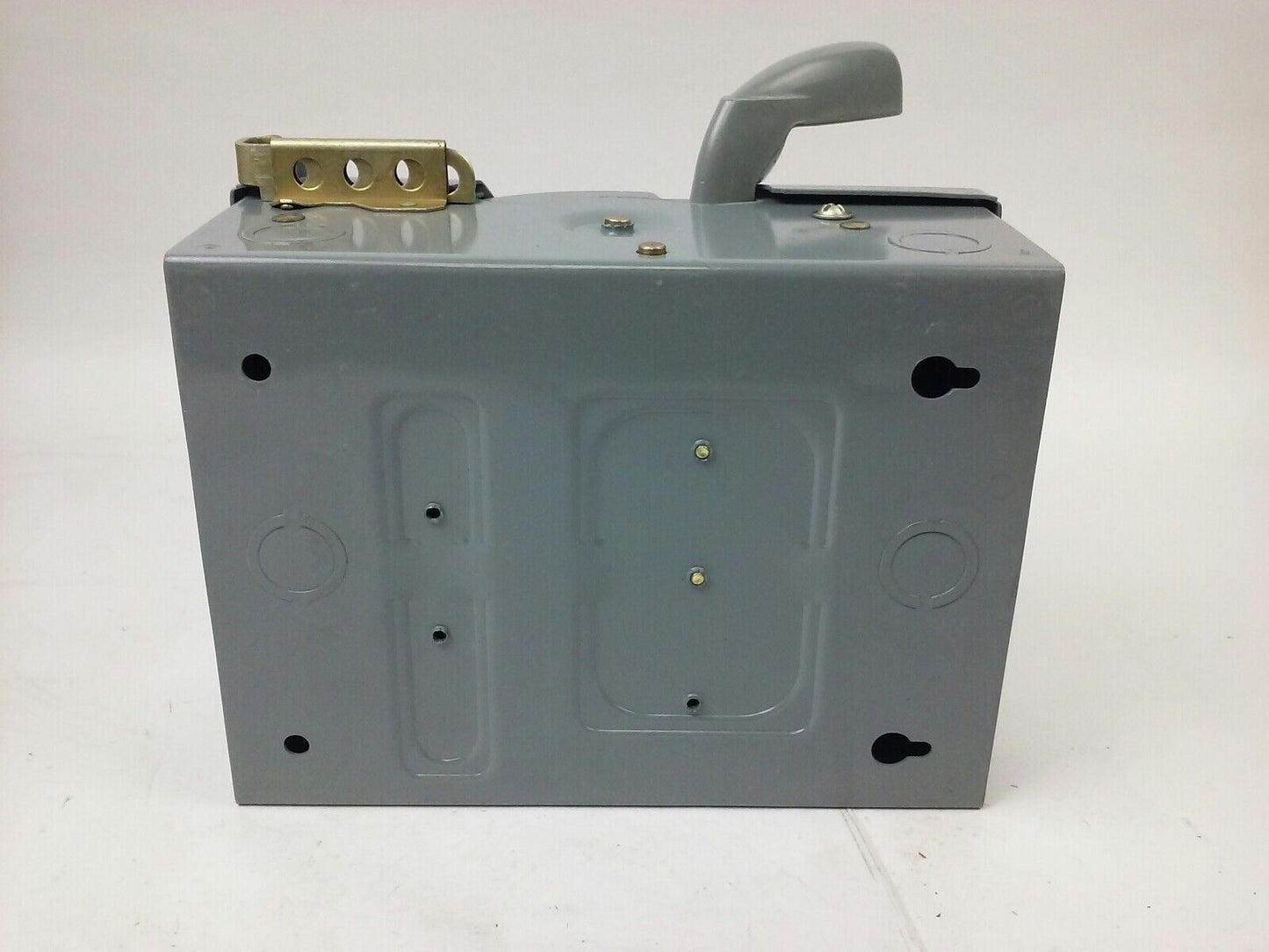 SQUARE D HU-261 SER. D1 SAFETY SWITCH 600VAC/DC 30A SINGLE THROW NON FUSIBLE