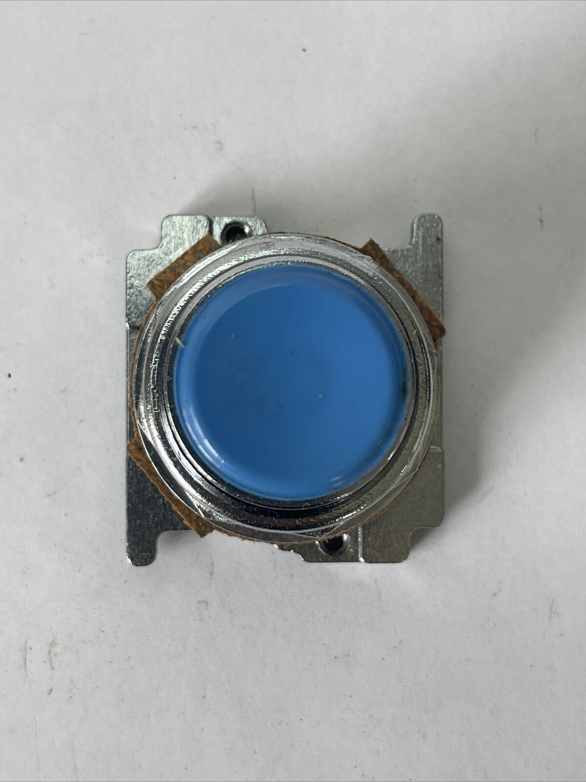 CUTLER HAMMER 10250T118 OPERATOR LONG BUTTON BLUE (LOT OF 3)
