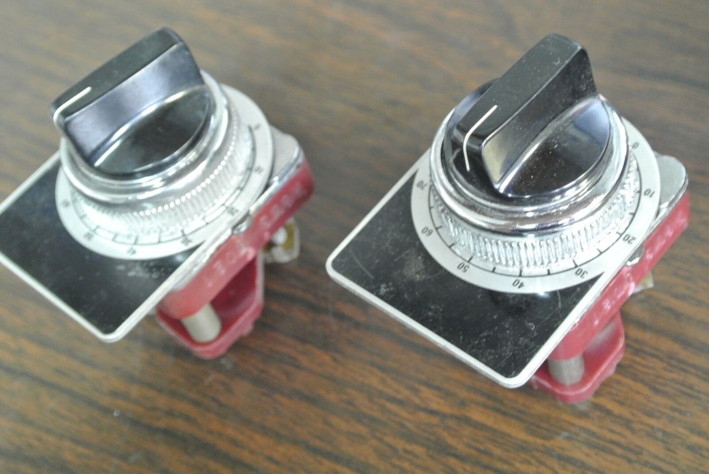 REES PUSHBUTTONS & SELECTOR SWITCHES - LOT of 4