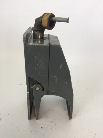 YAMATAKE HONEYWELL MICRO SWITCH 15A-125, 250 OR 480VAC 1/2A-125VDC 1/4A-250VDC