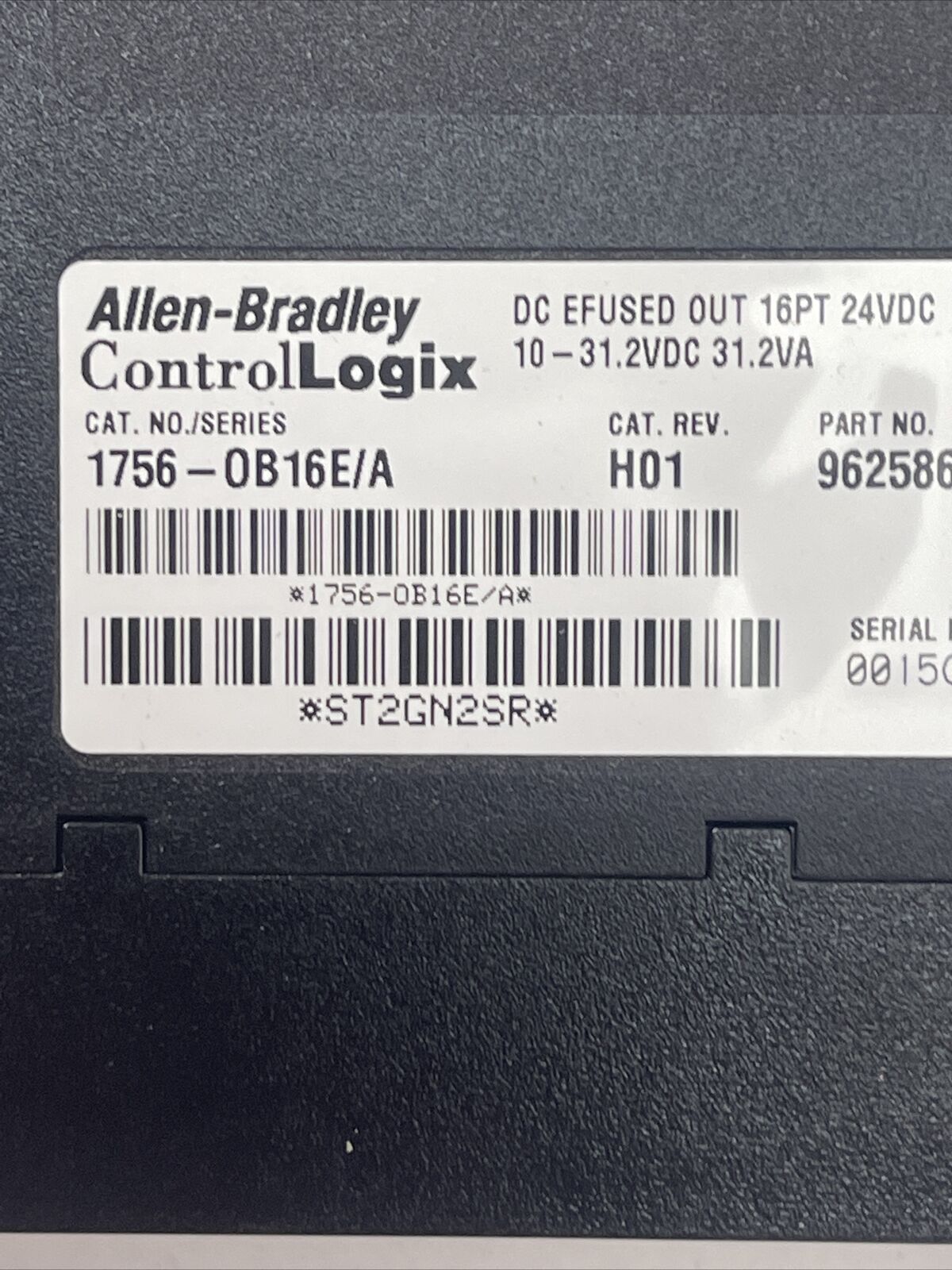 ALLEN BRADLEY 1756-OB16E DC DEFUSED OUT 16PT 24VDC CAT REV H01 SER A F/W REV 2.4