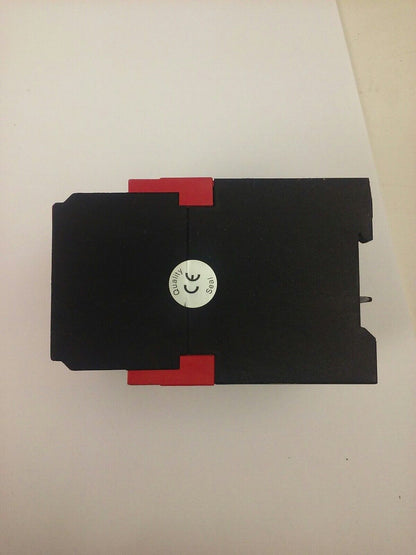 TELEMECANIQUE XPS-VN XPSVN1142HS SAFETY RELAY