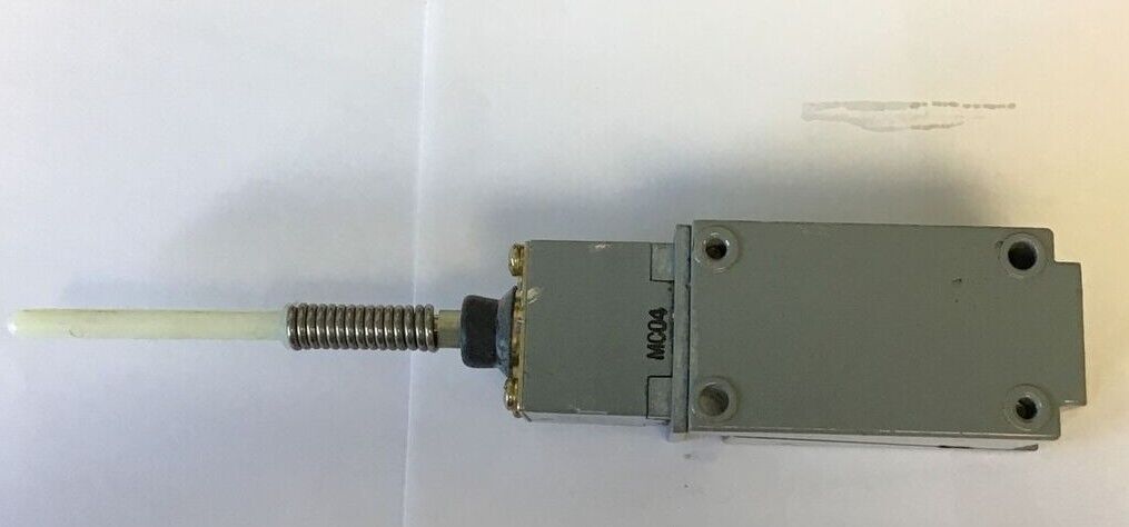 ALLEN BRADLEY 802T-WSP OILTIGHT LIMIT SWITCH SER.H W/40146-113-53 OPERATOR HEAD