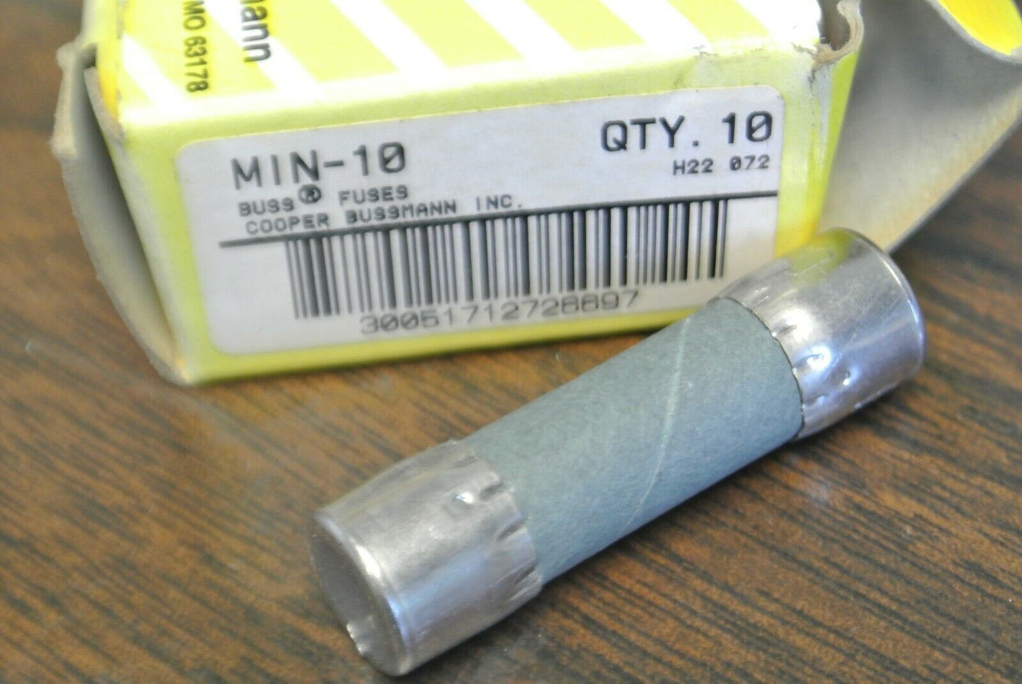 BOX of 10 / BUSS MIN10 INDICATING FUSE / 10A / 250V / NEW SURPLUS / MIN-10