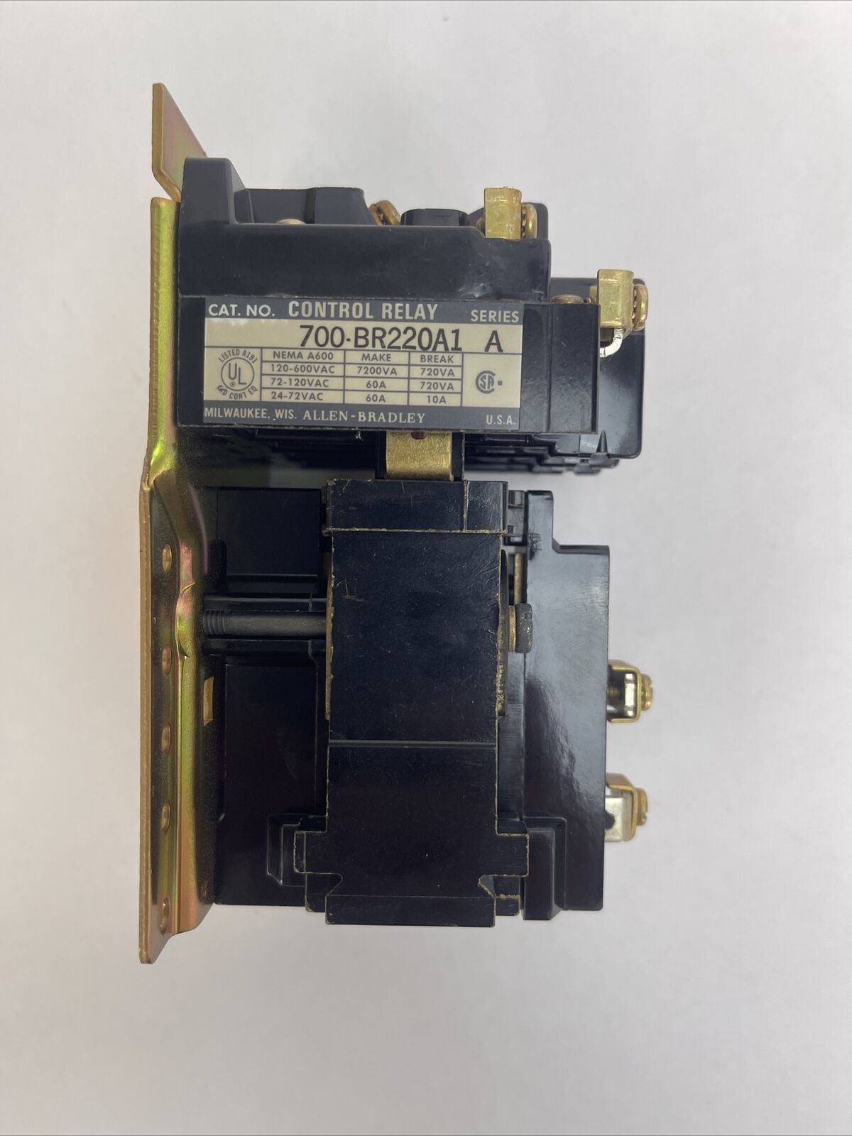 ALLEN BRADLEY 700-BR220A1 CONTROL RELAY SER A 120-600VAC 4POLE COIL 120V 60CY