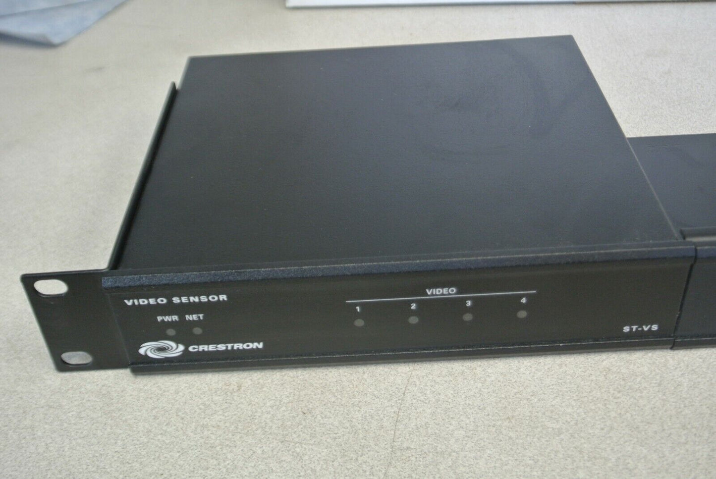 CRESTRON ST-VS VIDEO SENSOR w/ ST-RMK RACK MOUNT / EXPANSION MODULE