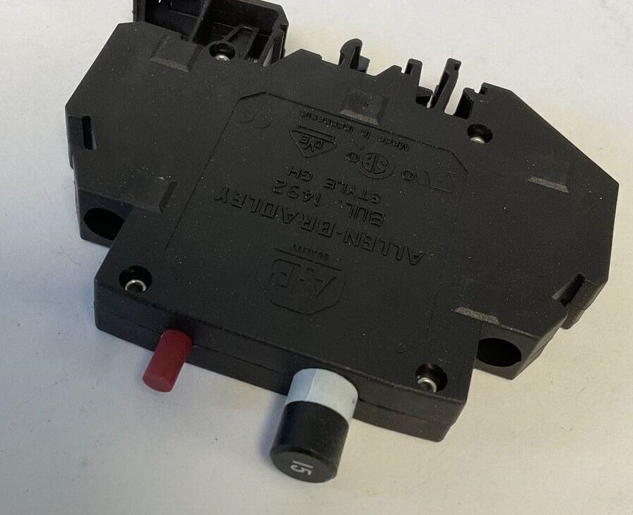 ALLEN BRADLEY 1492-GH150 MINIATURE CIRCUIT BREAKER 15A SER.B