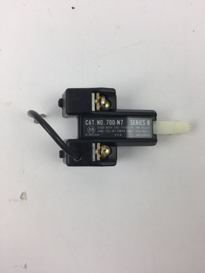 ALLEN BRADLEY 700-N7 MANUAL ACTUATOR TYPE R-RM-RT-RTR RELAY
