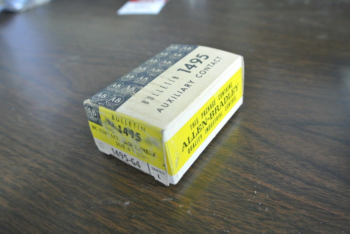 ALLEN-BRADLEY 1495-G4 - N.C. CONTACT, SIZE 4 - EARLY BREAK - NEW SURPLUS