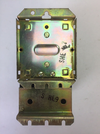 WESTINGHOUSE A200M1CX SIZE 1 STARTER 27A 600VAC 10HP 276A143G09