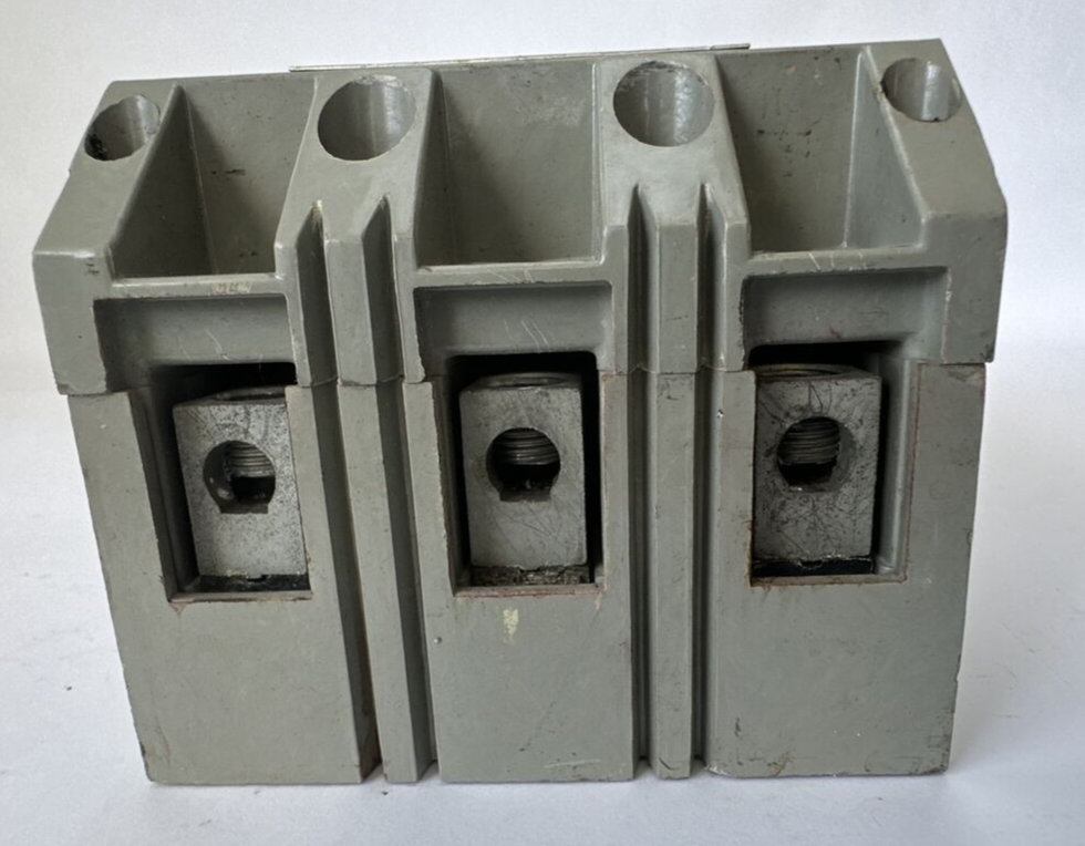 ITE H4162 CIRCUIT BREAKER HF FRAME TYP FTM 30AMP 3POLE 600VAC 250VDC