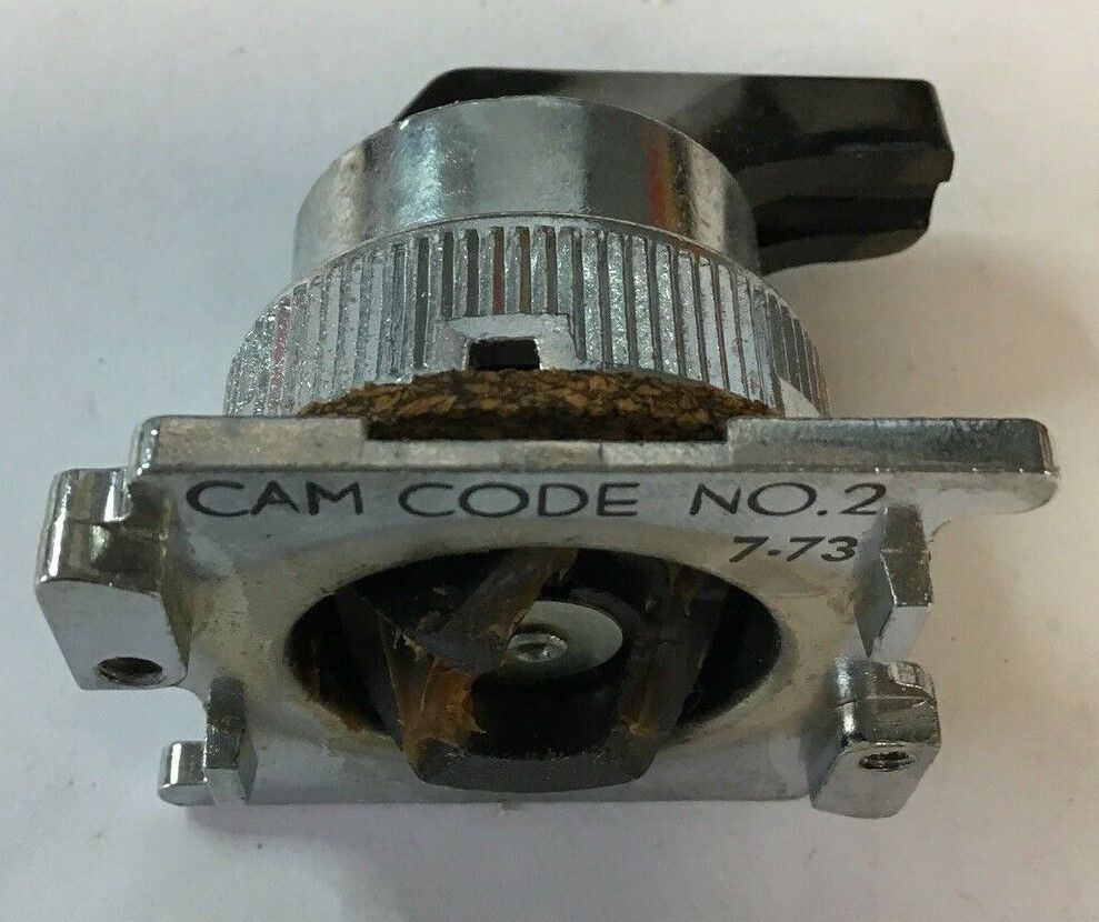 CUTLER HAMMER 10250T3052 3POS SELECTOR SWITCH CODE2