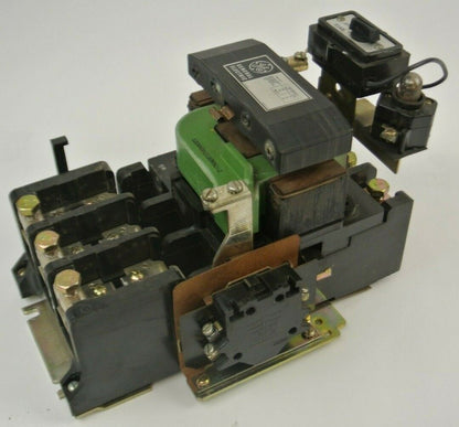 GENERAL ELECTRIC CR208E100EFD STARTER / NEMA SIZE 3 / 600VAC / 90A / 120V COIL