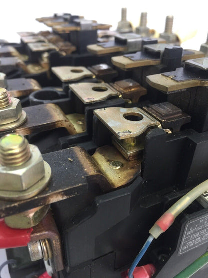GE CA5F2 REVERSING CONTACTOR 600VAC 100HP 105AMP COIL 120V 60HZ