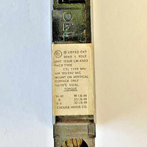 CUTLER HAMMER MH115R CIRCUIT BREAKER 15A 1POLE MISSING LUG SCREWS **LOTOF4**