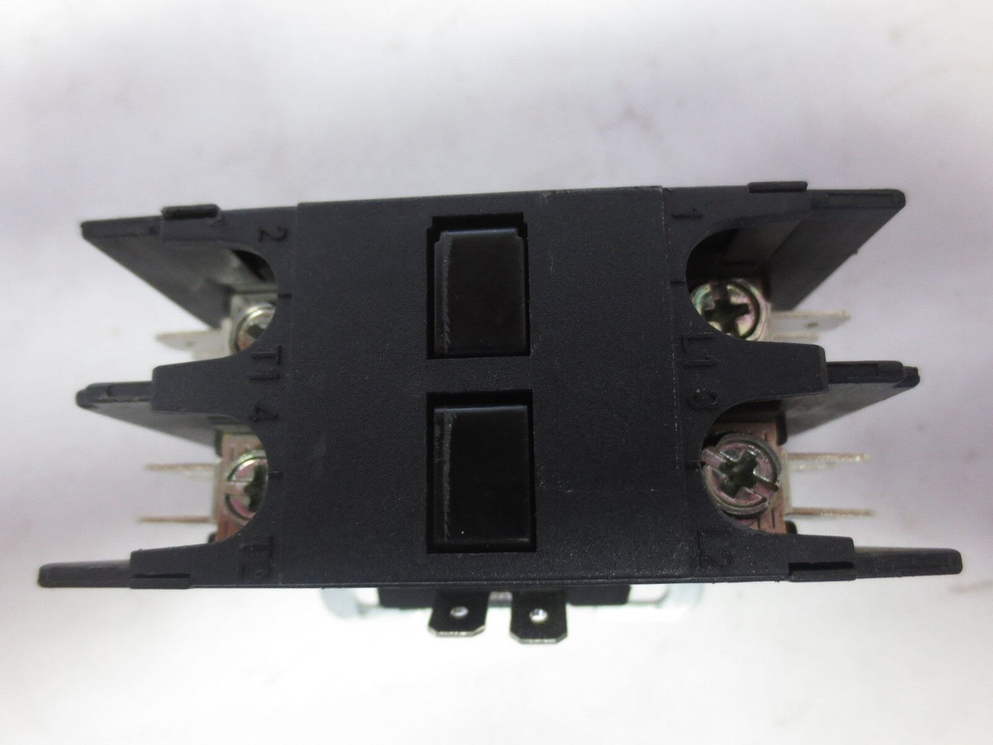 EATON / CUTLER-HAMMER C25BNB230B CONTACTOR 208-240V, 30A, 2-POLE